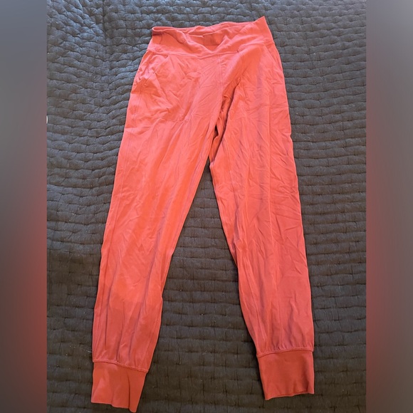 Lululemon align joggers - Picture 1 of 5